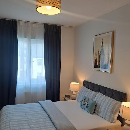 Cozy Bedroom In Lucan, Dublin Exterior photo