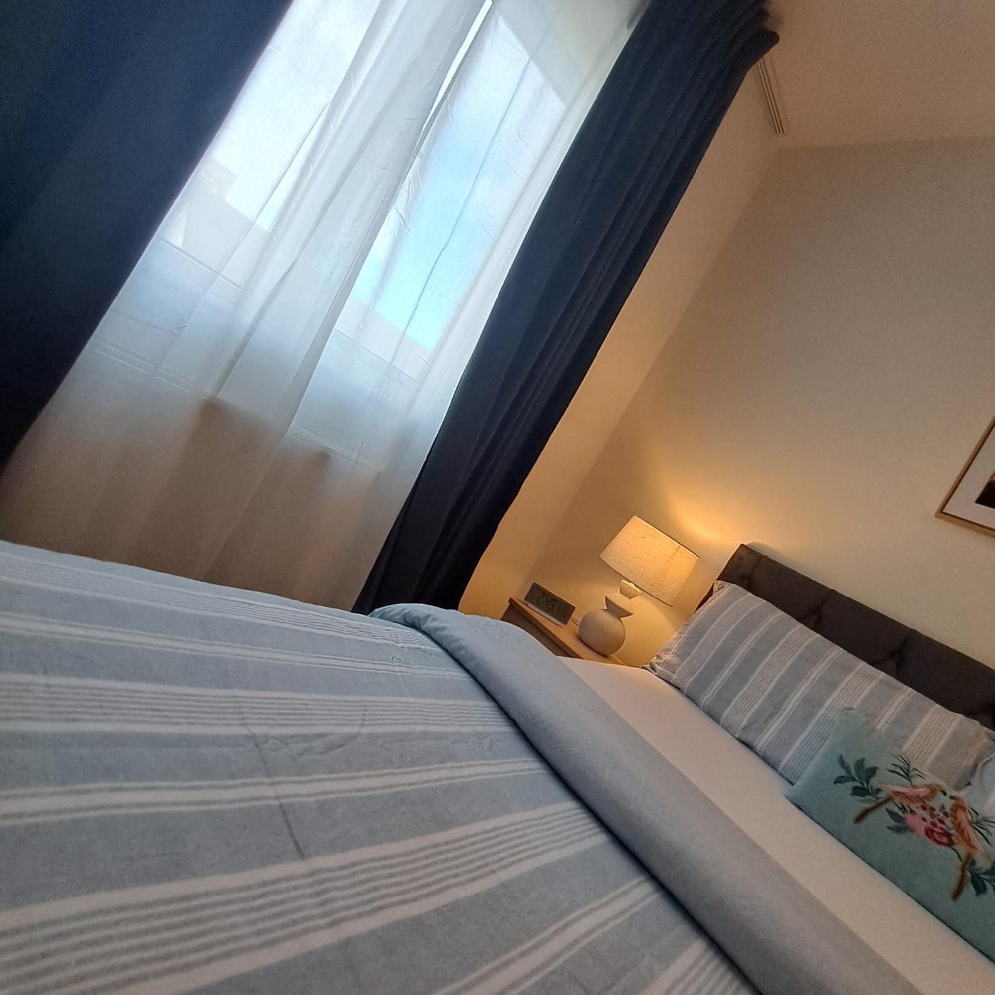 Cozy Bedroom In Lucan, Dublin Exterior photo